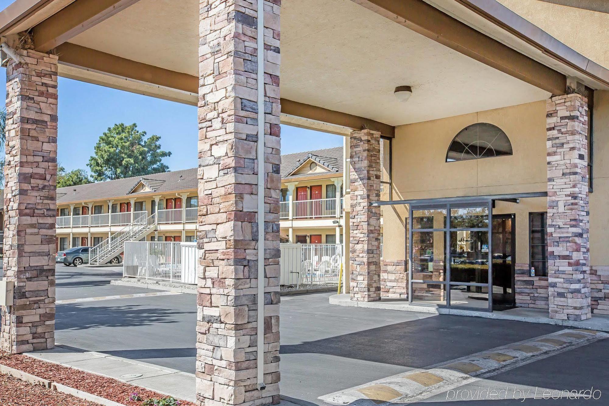 Quality Inn & Suites Woodland - Sacramento Airport Zewnętrze zdjęcie